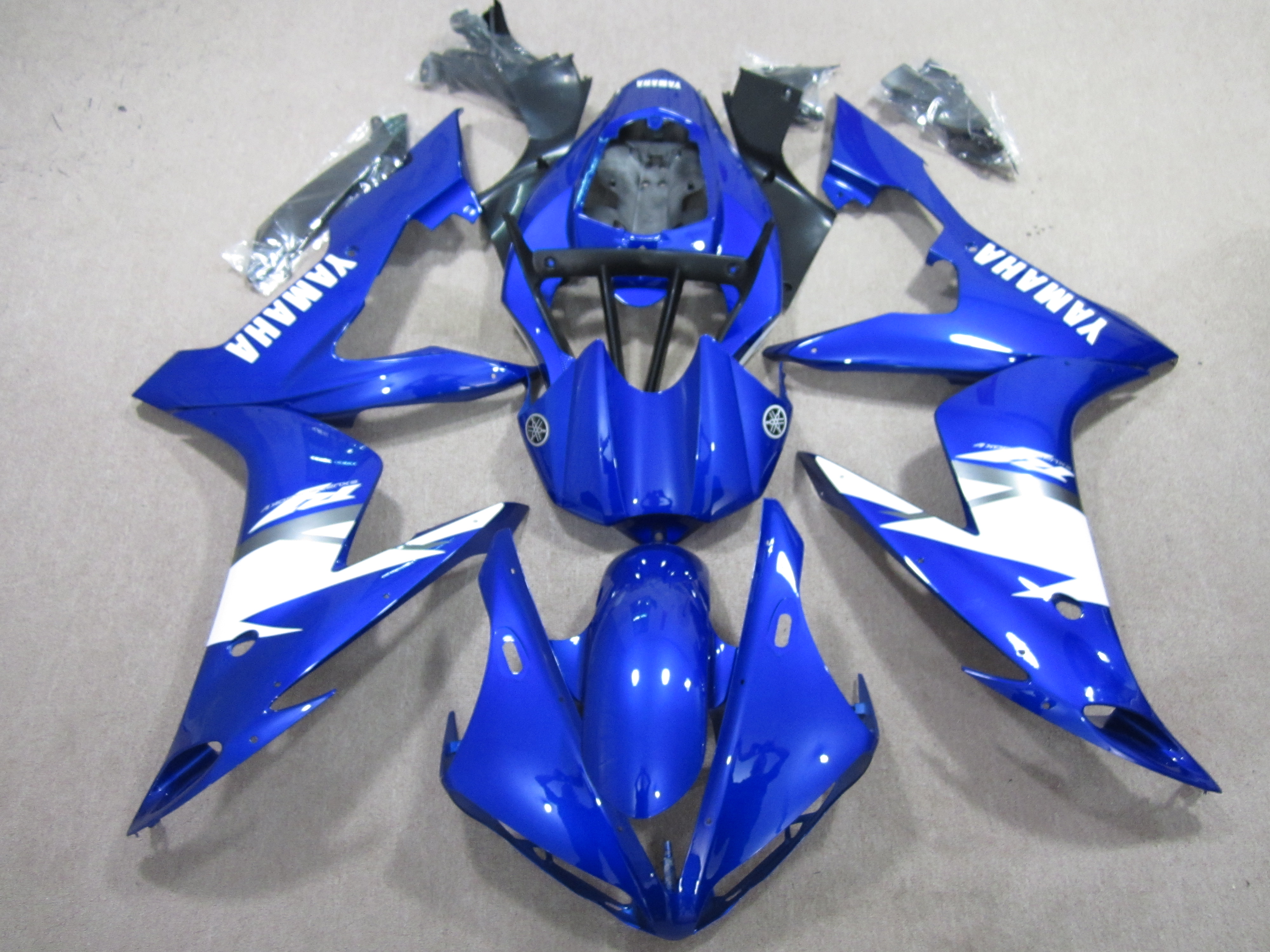 2004 yamaha r1 fairings