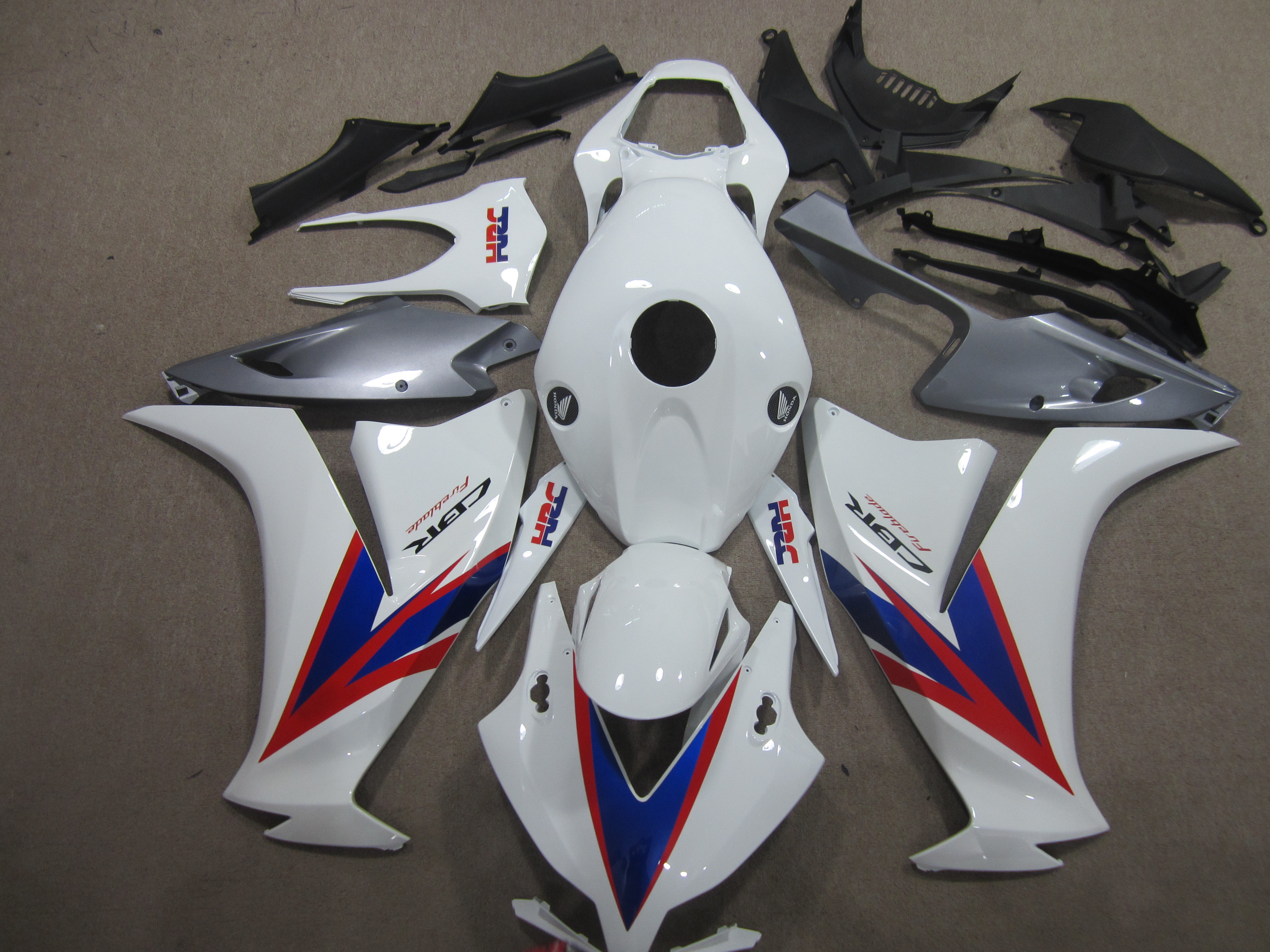 Honda CBR125R Front Inner RIGHT Cowl Fairing 2012-2018 – Matt Unpainted Black, OEM 64350-KPP-T00