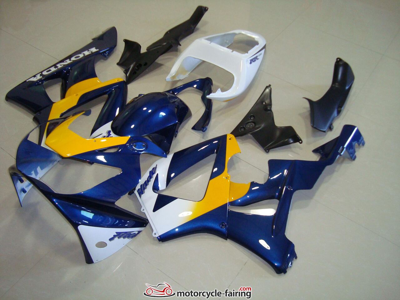 thumbnail image 2 of Unpainted White ABS Fairing Kit For Honda CBR929RR / CBR900RR (2000-2001) – 16-Piece Set – Injection Molded 2 of 5