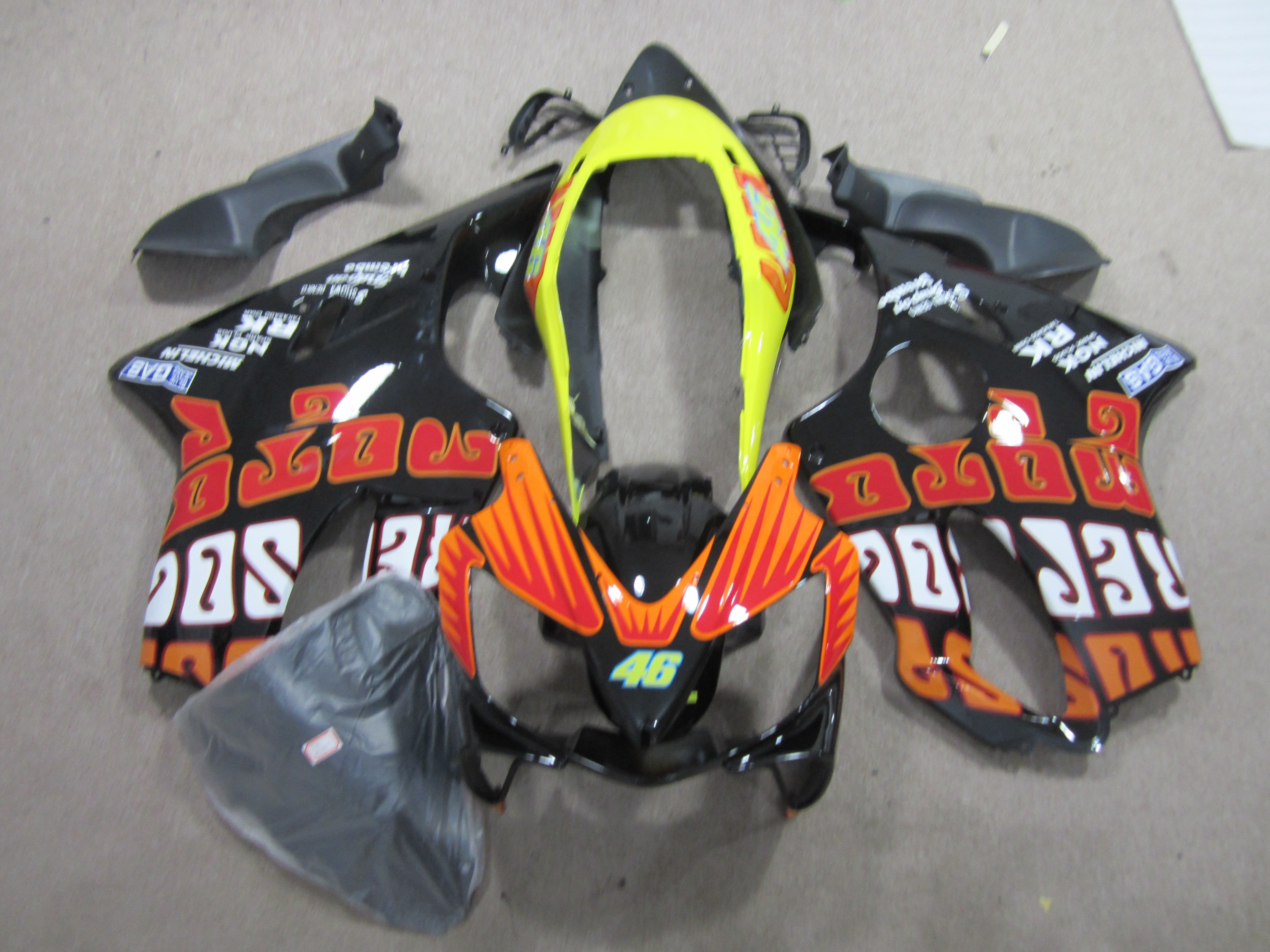 2005 honda cbr 600 f4i fairings